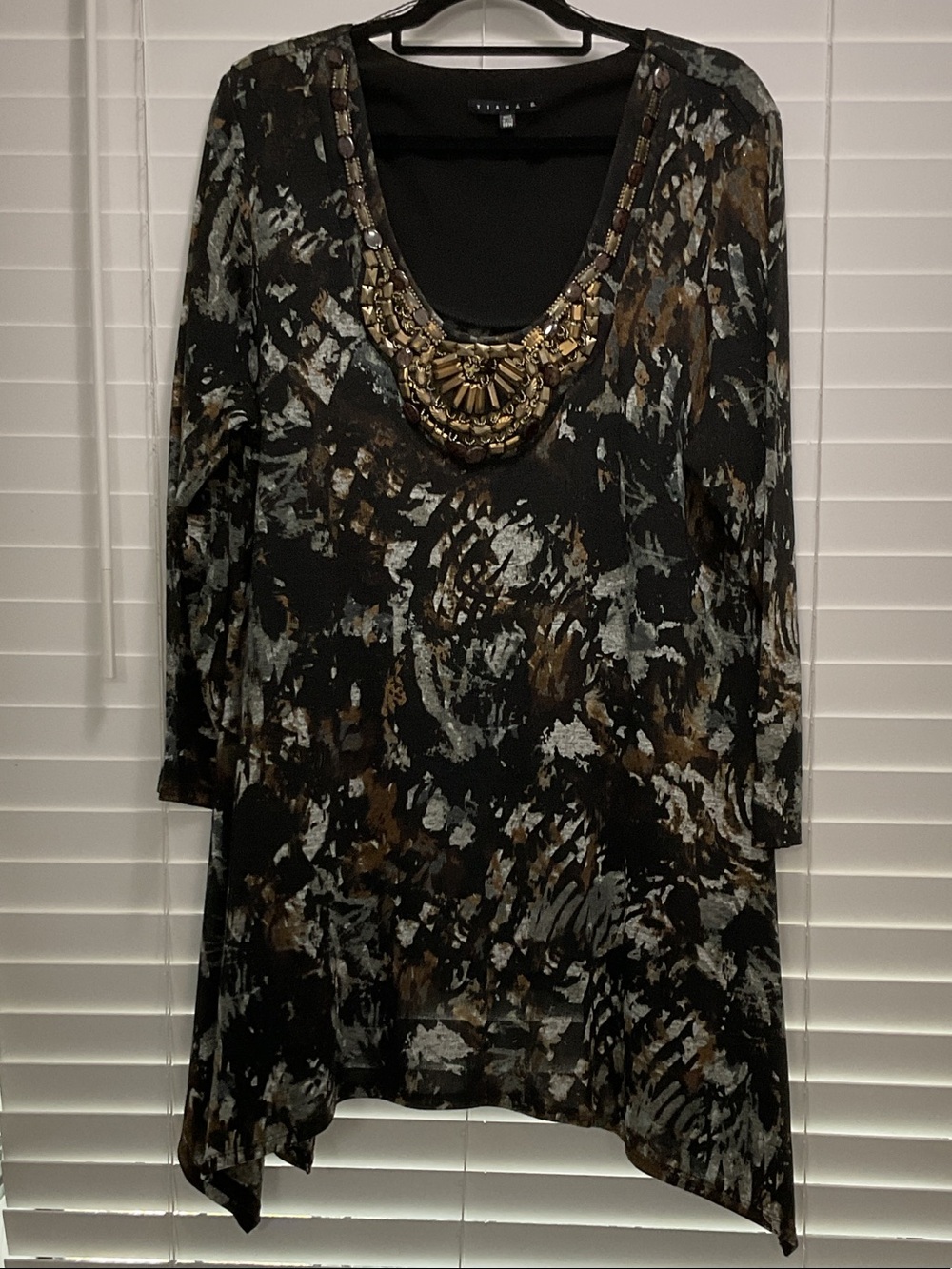 Y2K Tiana B. Black, Brown & Gray Embellished Scoop Neck Tunic